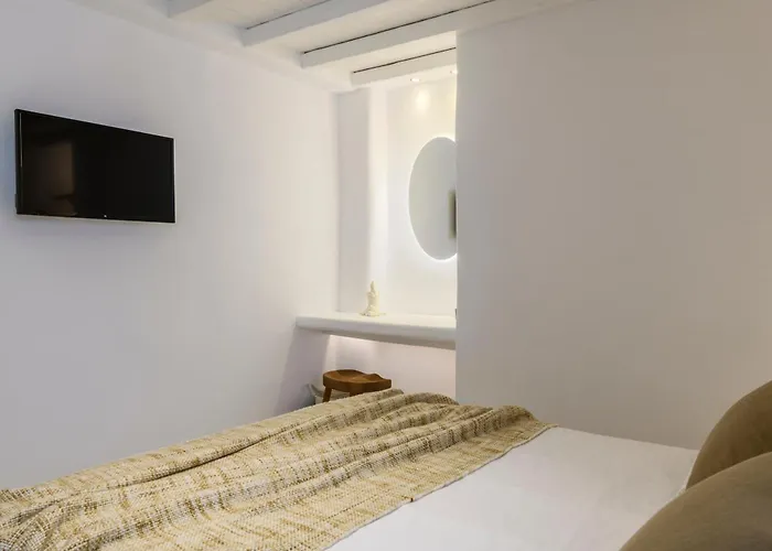 Mykonos 4 Bedroom Pool Villa